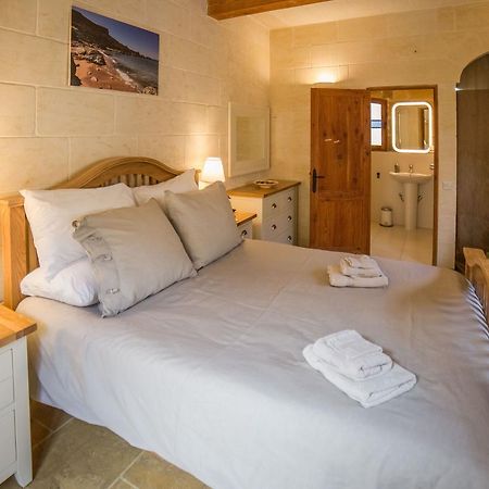 Bed and Breakfast Gozo Spirit Надур Экстерьер фото