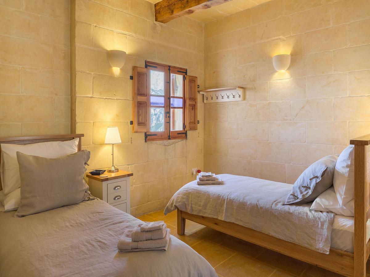 Bed and Breakfast Gozo Spirit Надур Экстерьер фото